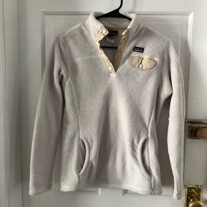 Patagonia off white fleece